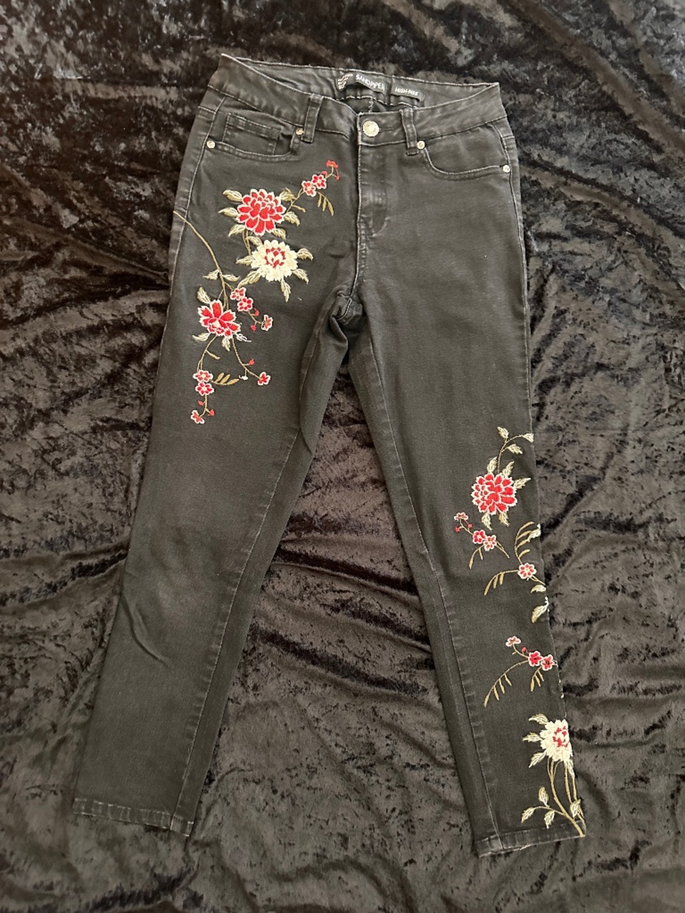 DRIFTWOOD High Rise Embroidered Sandpiper Jeans Jackie